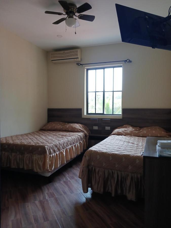 Habitaciones Casa Cuscatlan Tamanique Quarto foto