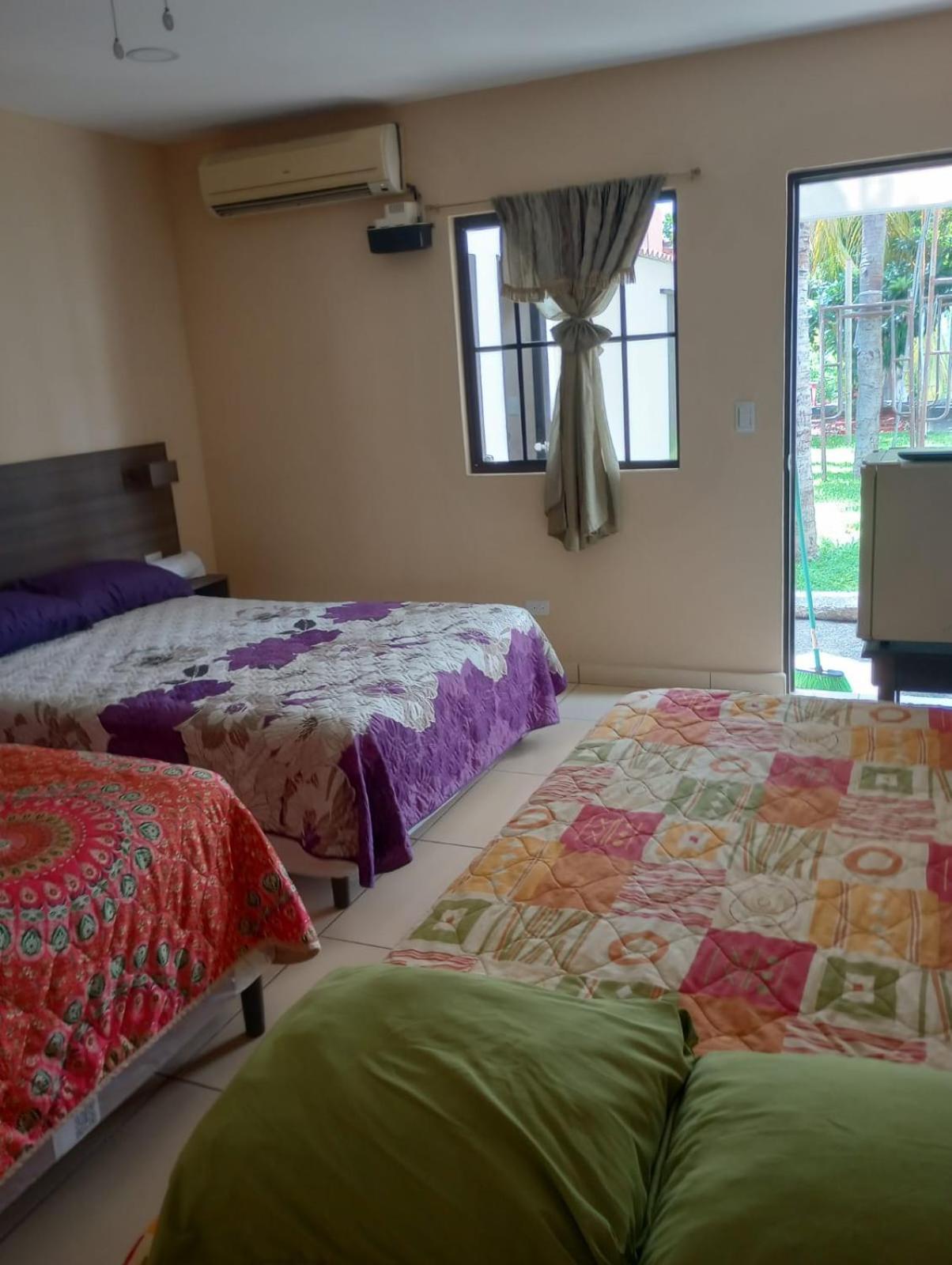 Habitaciones Casa Cuscatlan Tamanique Quarto foto